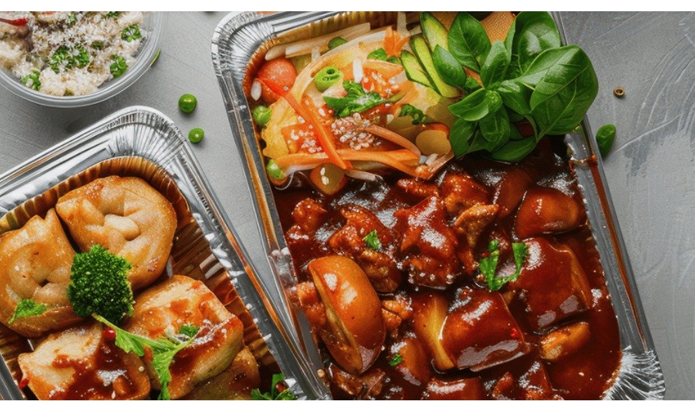Restaurant packaging and food service